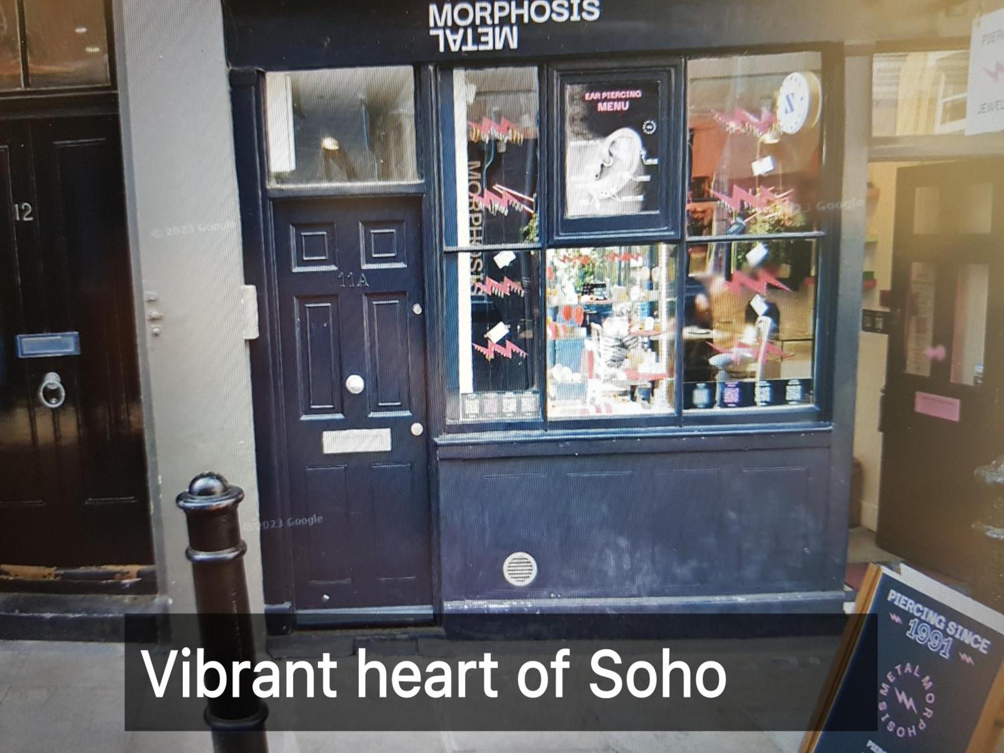 Vibrant Heart Of Soho * Londra